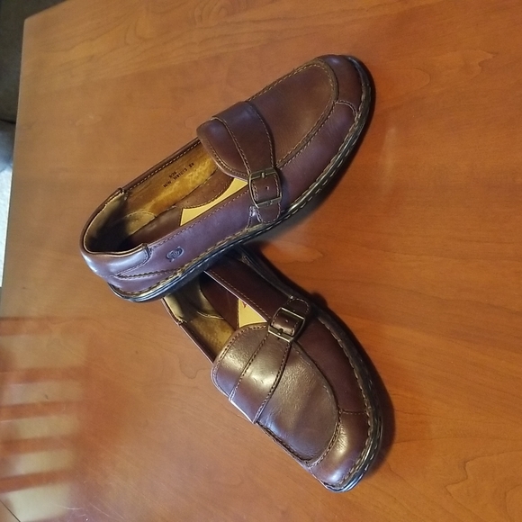 BORN Classic Loafer - Picture 1 of 5